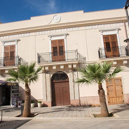 Palazzo Graziano Hotel Terrasini Kültér fotó