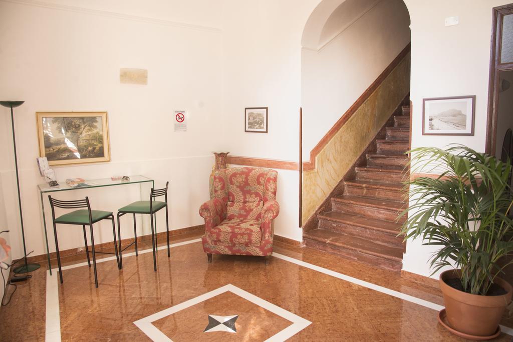 Palazzo Graziano Hotel Terrasini Kültér fotó