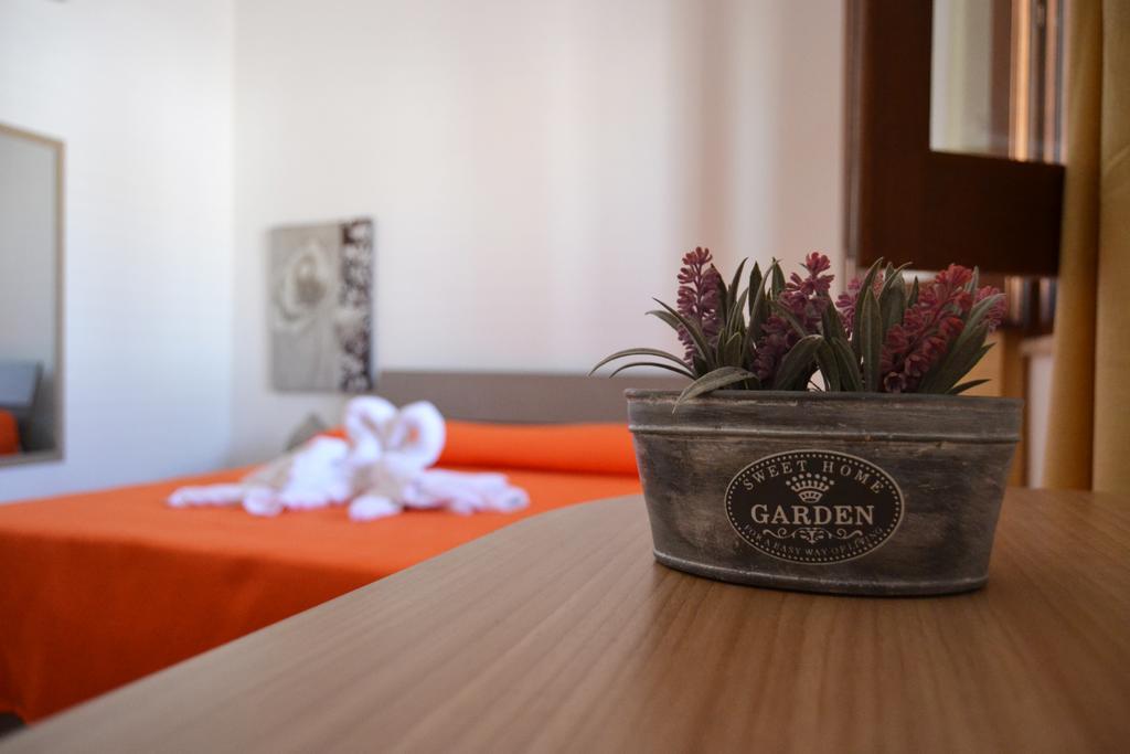 Palazzo Graziano Hotel Terrasini Kültér fotó